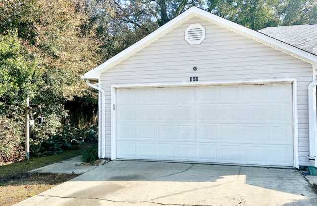 Cute 2 Bedroom 2 Bathroom 2 Car Garage End Unit Townhome For Rent!