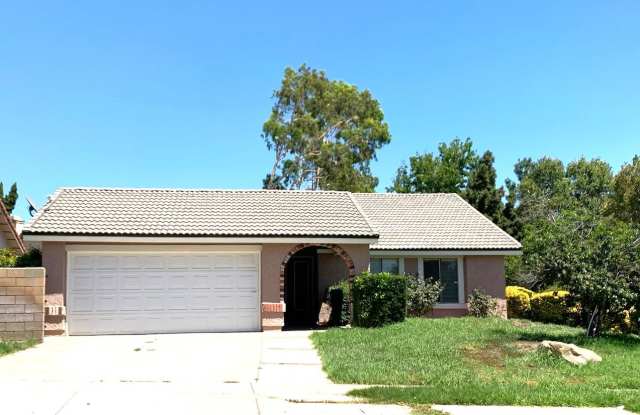 Photo of Beautiful 4 Bedroom Single Family Home for Lease in Rancho Cucamonga