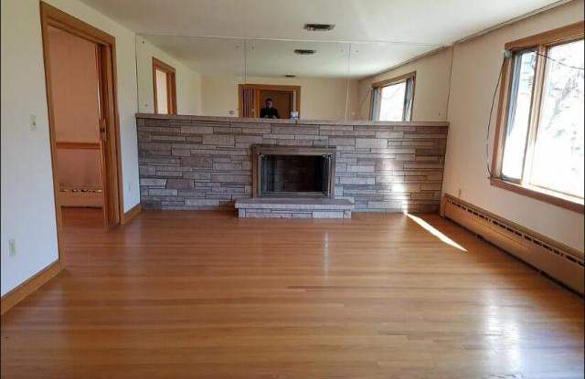 252 Linden