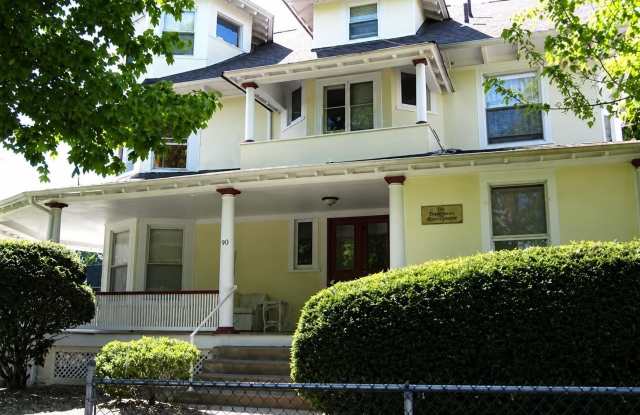 66 N BROADWAY