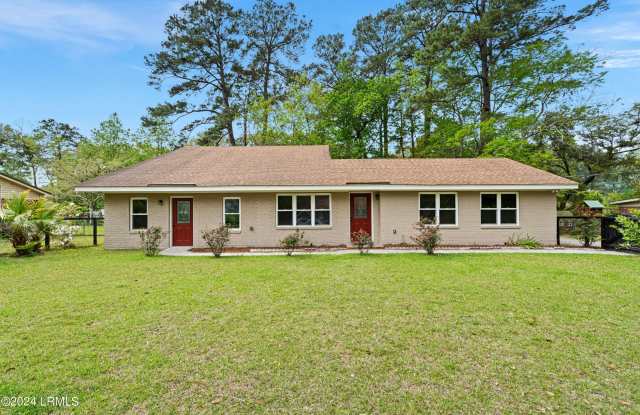 1010 Pecan Street