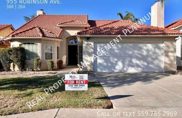 955 Robinson Ave