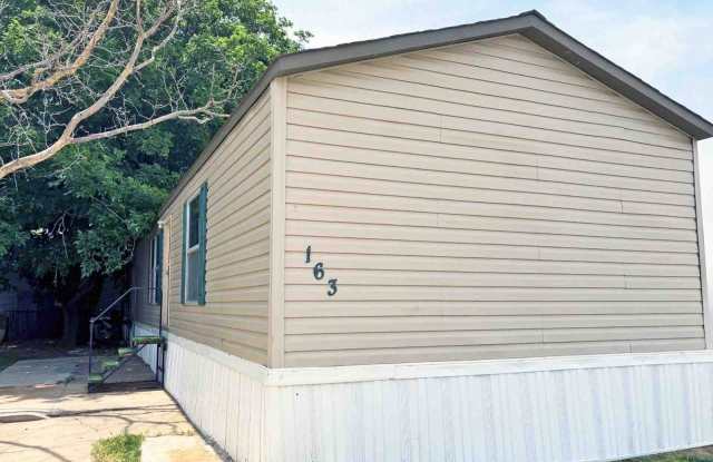 Photo of 7331 4th St.