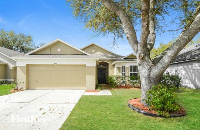 4224 Kingbird Court - 4224 Kingbird Court, University, FL 32826