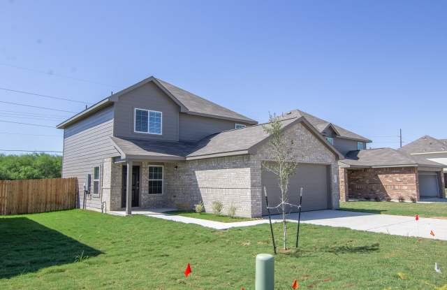 1128 Crossing Drive - 1128 Clark Boulevard, Laredo, TX 78040