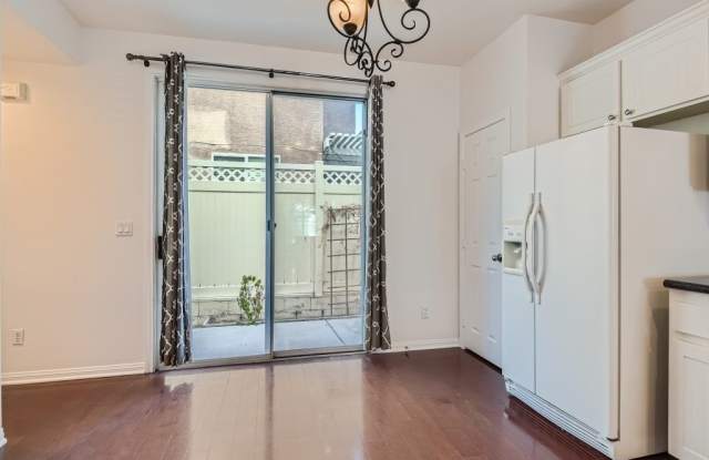 1633 Bamboo Rain Avenue