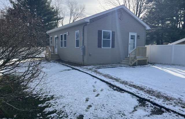 Photo of 14 Cherry Road unit: 1/2