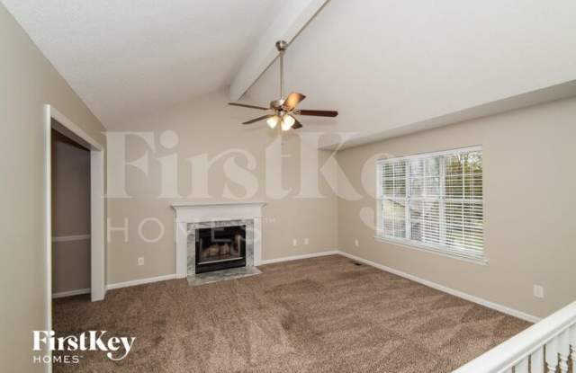 2715 Braelinn Parkway North