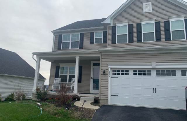 Spacious Newer Build Ryan Homes at Springetts Retreat-Walkable to Galleria Mall-Central SD - 406 Jordanelle Drive, York County, PA 17406