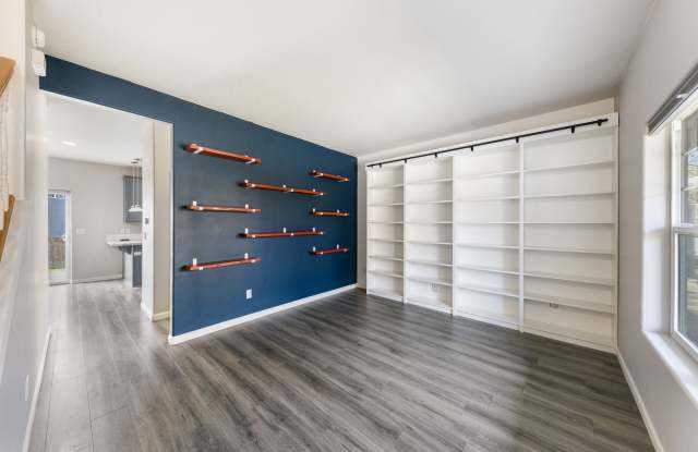 3491 Northeast Spring Meadow Drive