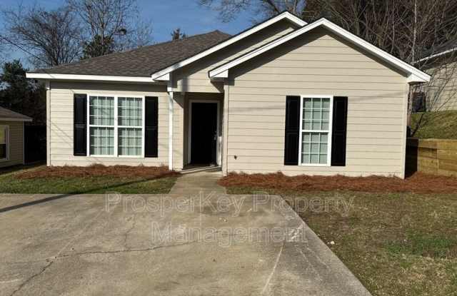 2103 11th Ave