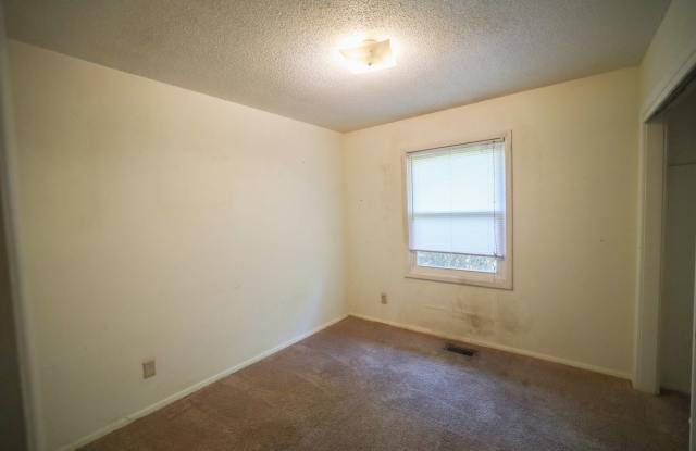 3 Bed, 1 Bath Home in Central, SC