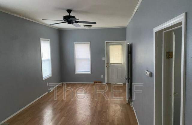 Photo of 813 S Mason St