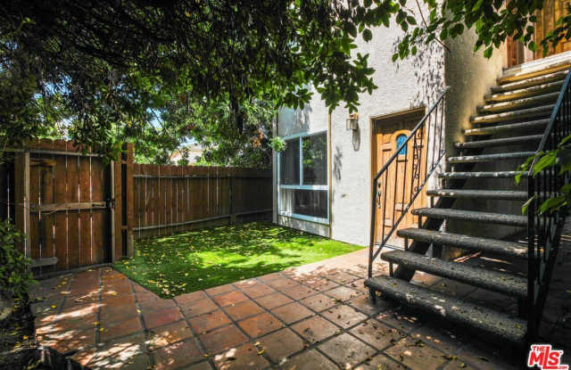 Photo of 5401 W Olympic Blvd