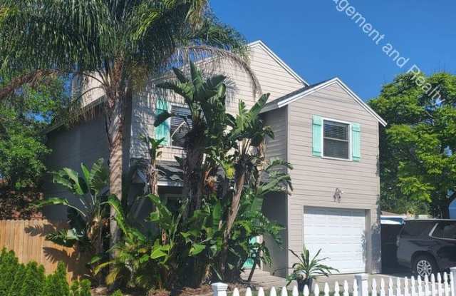 916 Penman Road