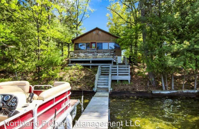 4499 Lakeview Trail - 4499 Lakeview Trail, Grand Traverse County, MI 49696