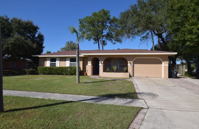 425 NE Electra Avenue - 425 Northeast Electra Avenue, Port St. Lucie, FL 34983