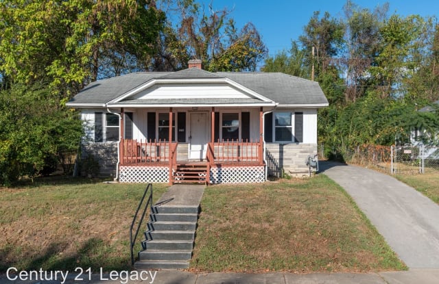 1218 E Sevier Avenue - 1218 East Sevier Avenue, Kingsport, TN 37664