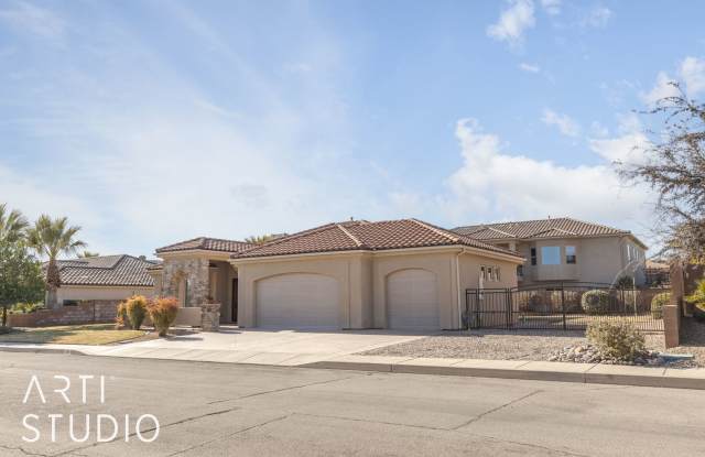 Silverstone III 4 Bedroom 2.5 Bathroom