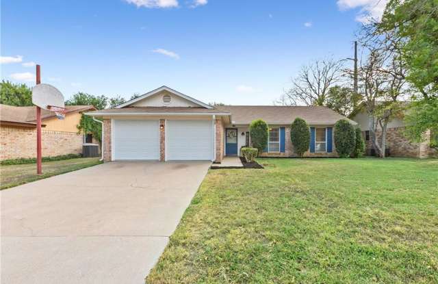 503 Glenleigh Drive - 503 Glenleigh Drive, Hewitt, TX 76643