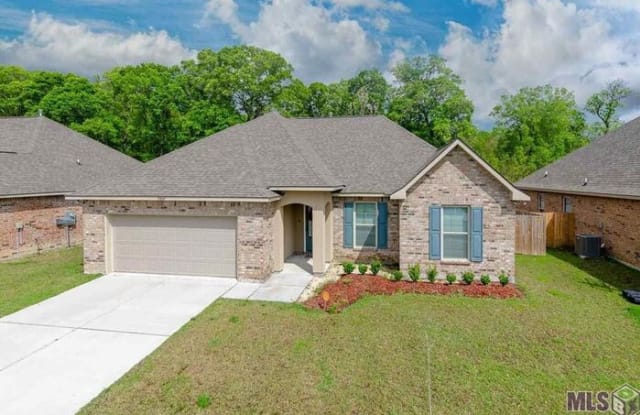 8667 Redwood Lake Boulevard - 8667 Redwood Lake Boulevard, Zachary, LA 70791