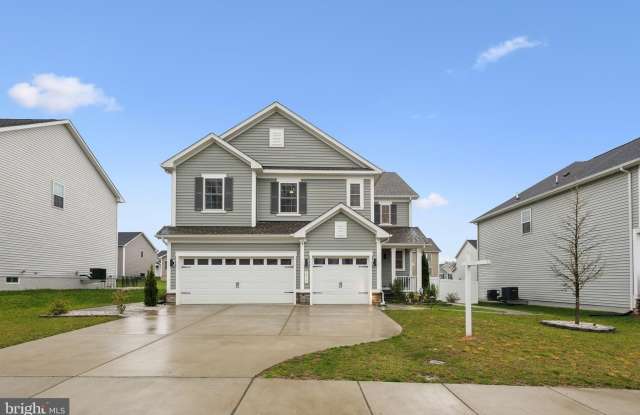 7810 BEXLEY Lane