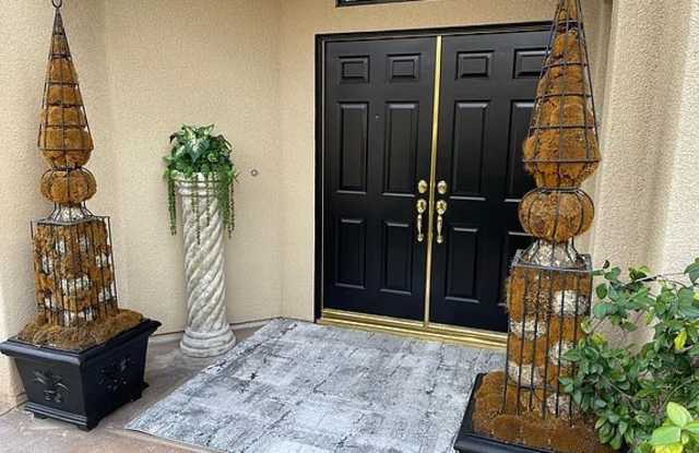 122 Kavenish Drive