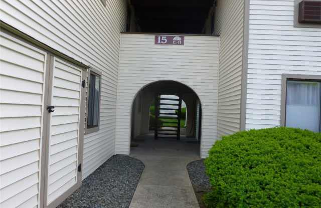 Photo of 15 Club House Drive unit: 2F