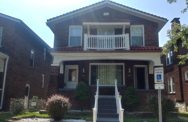 5822 Goener Ave (1st Floor) - 5822 Goener Avenue, St. Louis, MO 63116