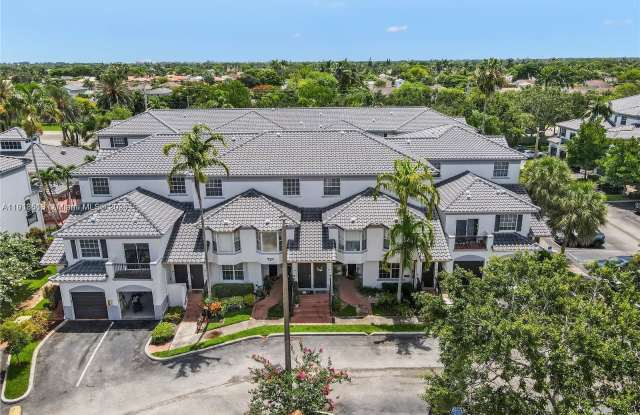 Photo of 721 Southwest 148th Avenue