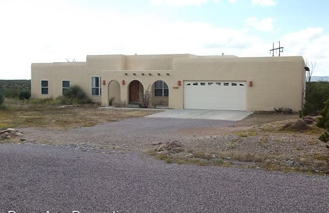 6015 Calle Paraiso - 6015 Calle Bronce, Doña Ana County, NM 88012