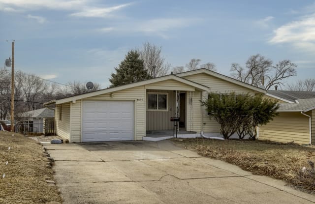 4907 Vinton Street - 4907 Vinton Street, Omaha, NE 68106