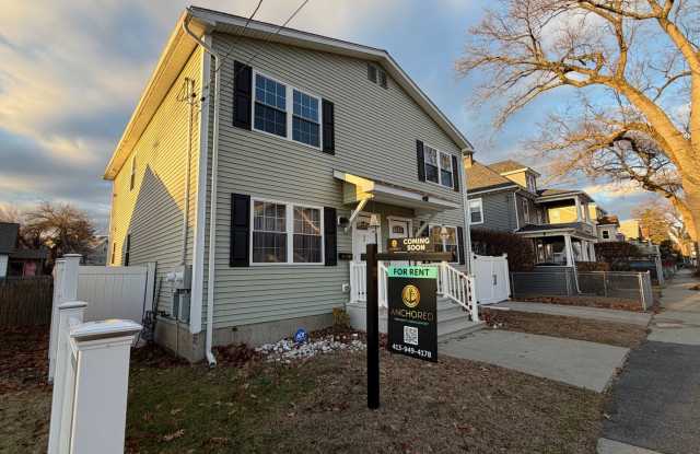 Photo of Woodmont Street