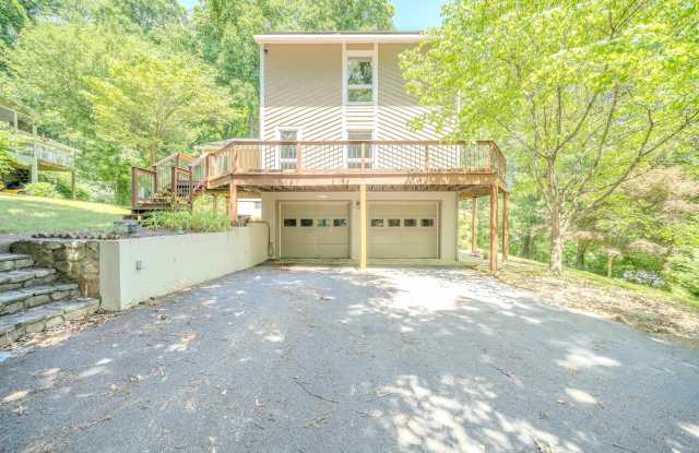 332 FLOWER DR