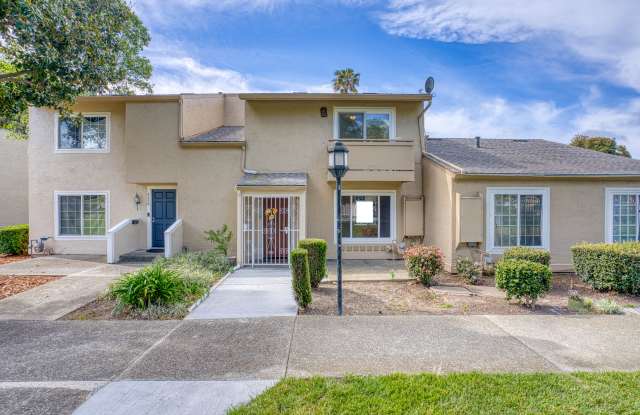 Photo of 4252 Comet Cir