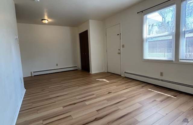 704 Waskin Drive Apt D