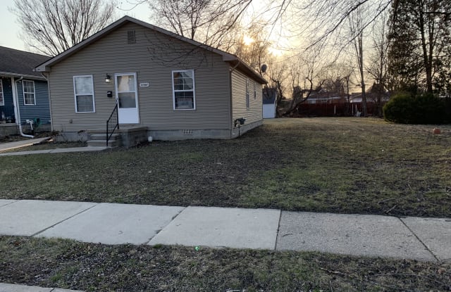 22467 Piper Ave - 22467 Piper Avenue, Eastpointe, MI 48021