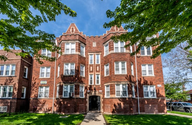 Chicago Lawn Apartments photos photos