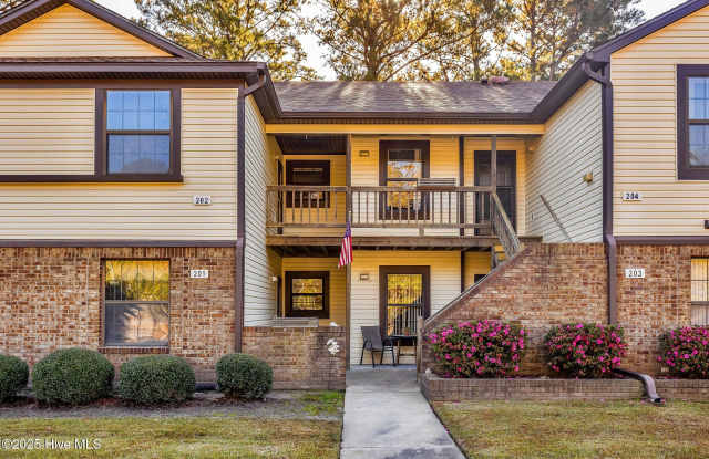 202 Country Club Villa Drive unit: # 2