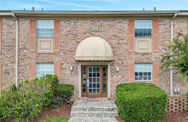 2 bedroom 2 bath Condo for Rent