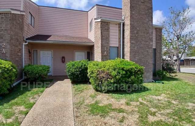 5001 Middlecoff Rd