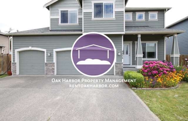 4 Bed 2.5 Bath - Small Dog - Fully Fenced Yard - NAS Whidbey