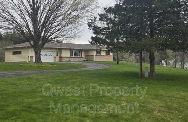 6455 76th St - 6455 76th Street Southeast, Kent County, MI 49316