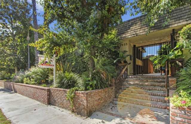 4655 Natick Avenue - 4655 Natick Avenue, Los Angeles, CA 91403