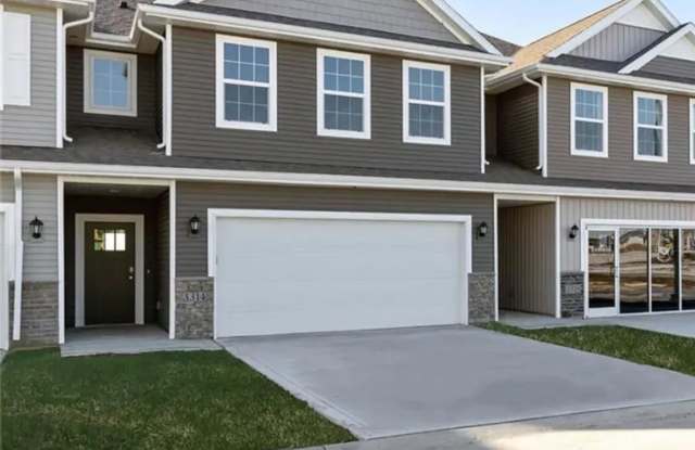 On Slab-3Bd, 2.5 bath. All you have been Looking For! - 2815 Northwest 34th Lane, Ankeny, IA 50023