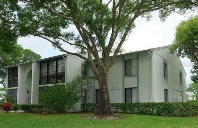 1225 PINE RIDGE CIRCLE W