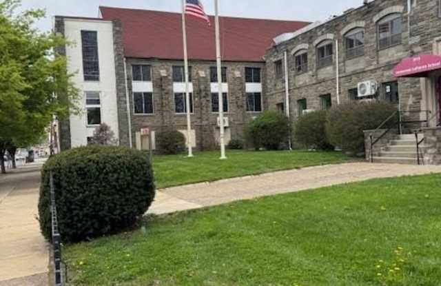 Photo of 1013 COTTMAN unit: 1St Floor Kitchen