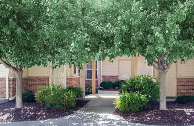 2bed 2bath Condo in Cobblefield Point