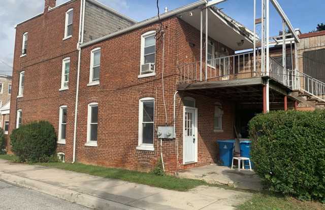 1460 Monroe Street - 1