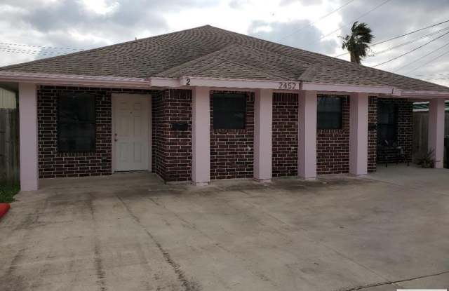 2452 LOS EBANOS BLVD. unit: 1